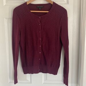 Banana Republic Women’s Cardigan Sweater Crew Neck Wine/Burgundy Size S EUC